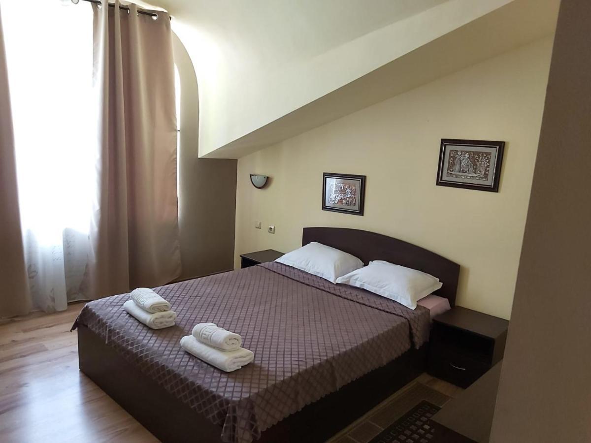 Guest Rooms Flirt Golden Sands Εξωτερικό φωτογραφία